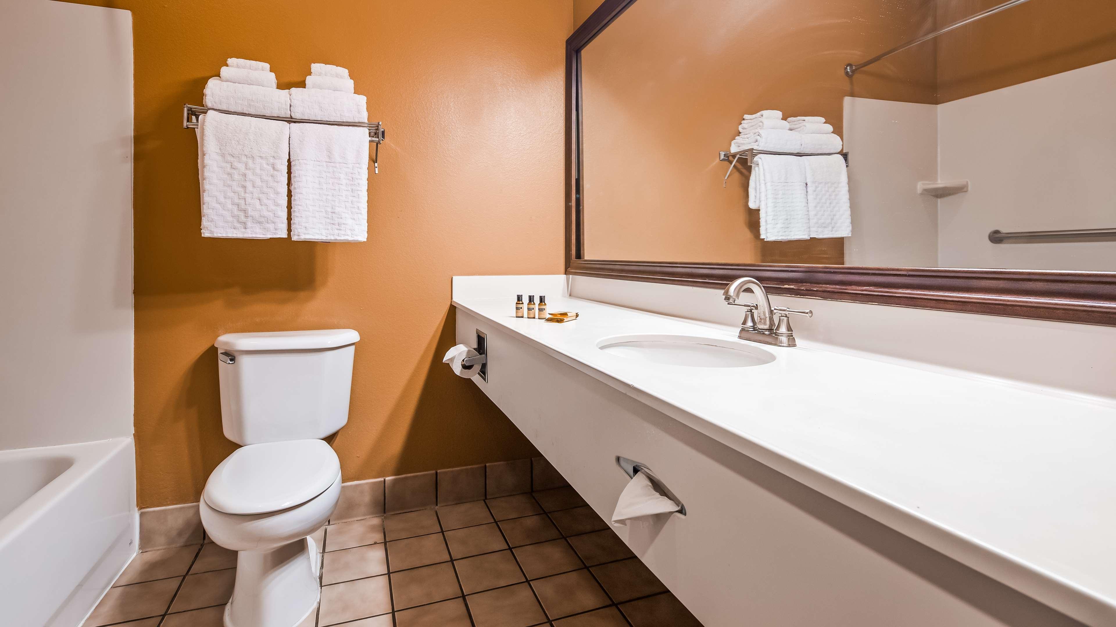Best Western Plus Brandywine Inn & Suites Monticello Esterno foto