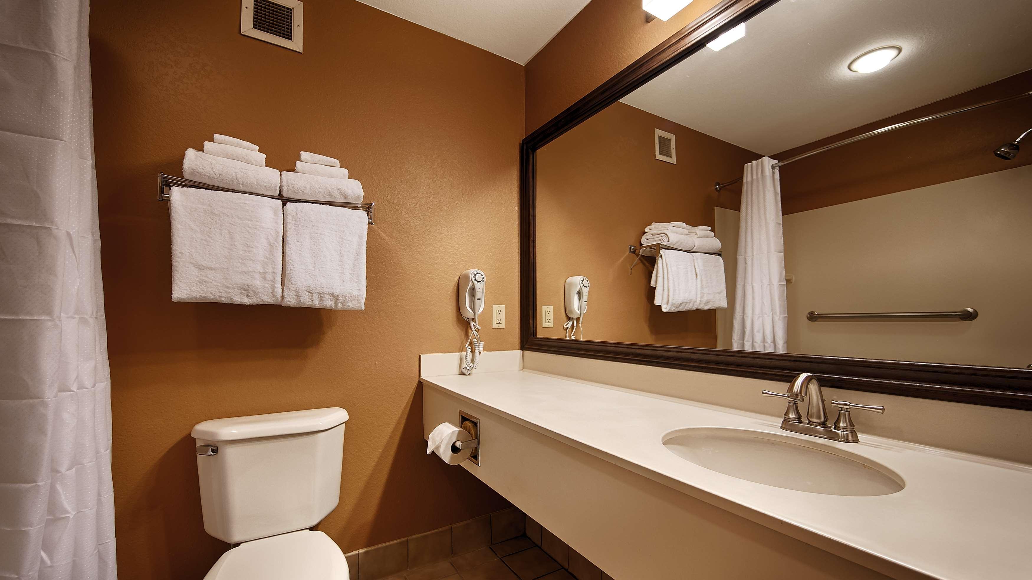 Best Western Plus Brandywine Inn & Suites Monticello Esterno foto