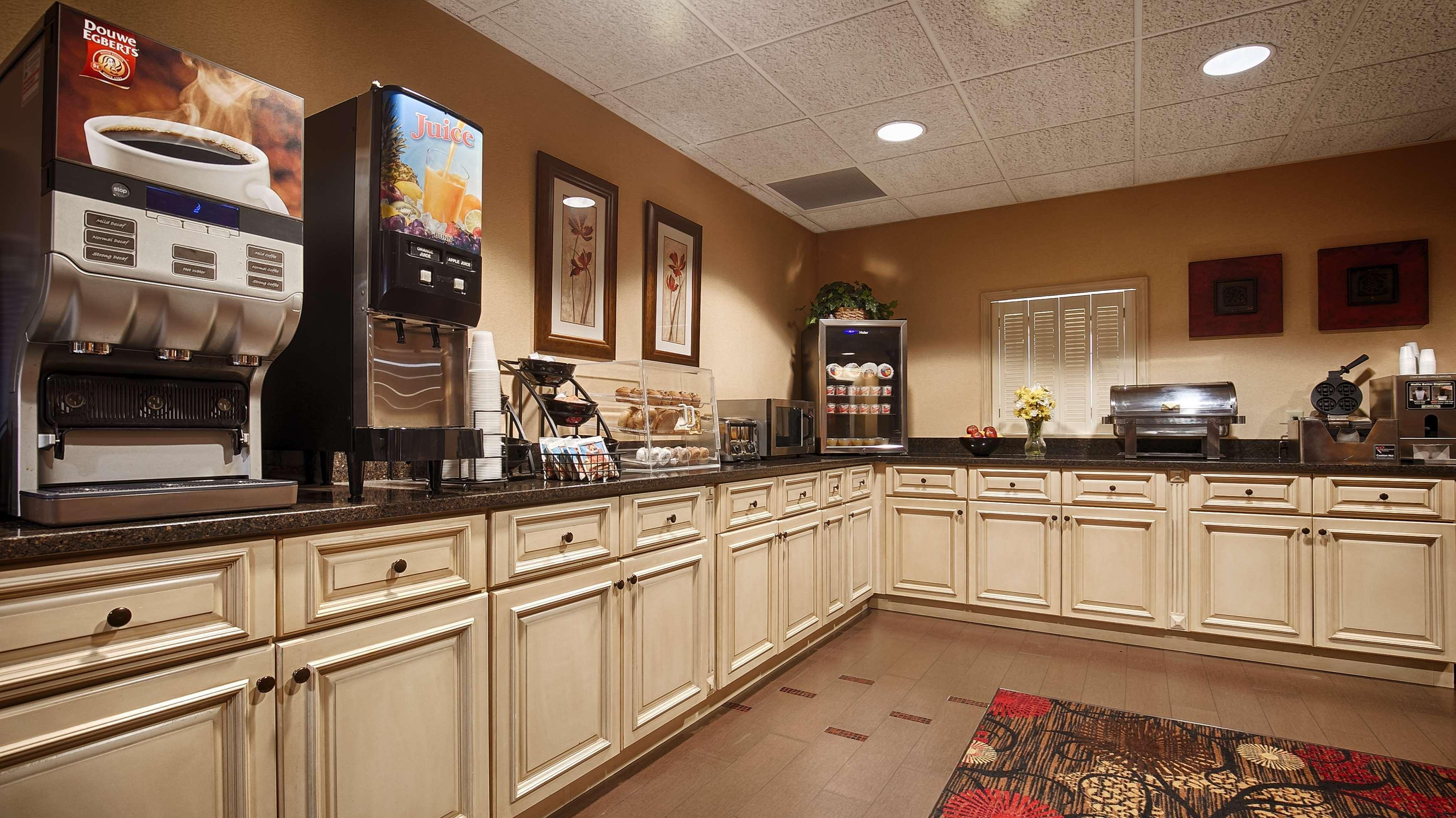 Best Western Plus Brandywine Inn & Suites Monticello Esterno foto