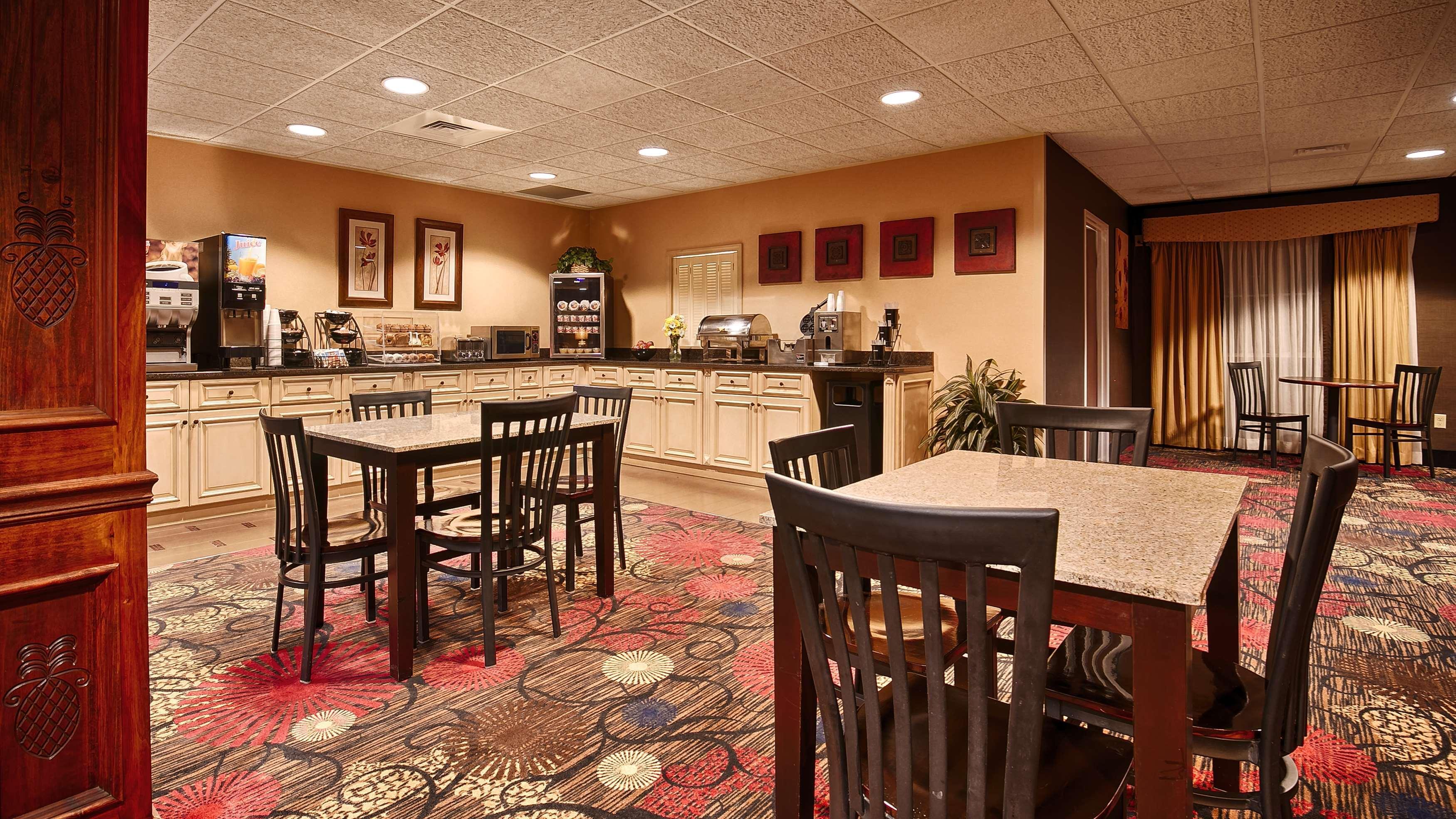 Best Western Plus Brandywine Inn & Suites Monticello Esterno foto